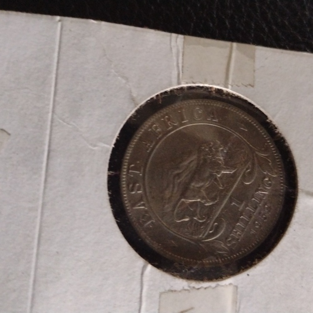 Assorted Coin Collection - Picture 9 of 13